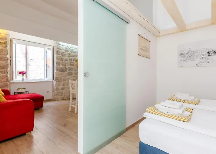 Midtown Apartament *